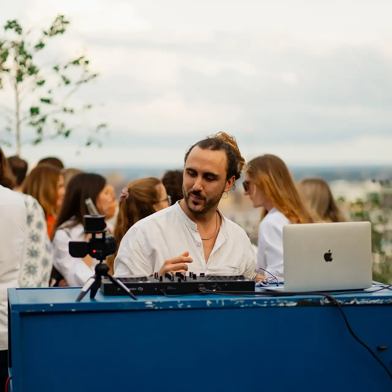 Best quirky rooftop corporate event space for parties is HUCKSTER x Skylark in London Paddington